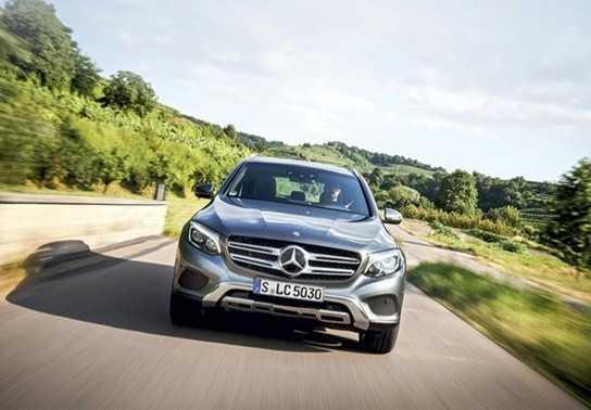 Mercedes-Benz triệu hồi GLC và CLA do lỗi túi khí phía trước người lái không hoạt động