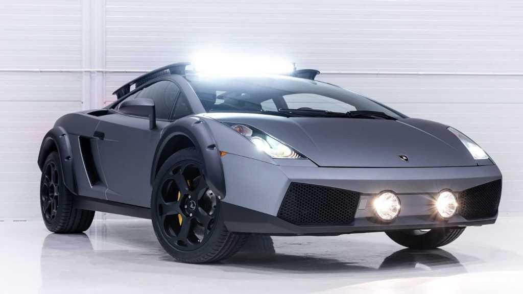 Xế sang Lamborghini Gallardo hóa thành "siêu phẩm" off-road sau pha độ cực chất