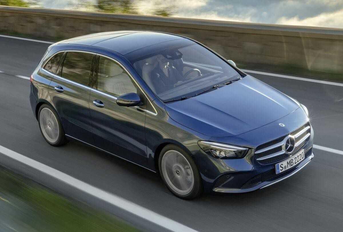 MPV Mercedes-Benz B200 Progressive Line ra mắt thế hệ mới với giá 1,3 tỷ đồng