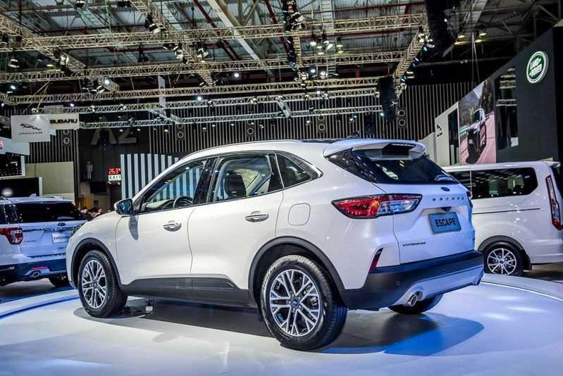 [VMS 2019] Ford Việt Nam ra mắt người hâm mộ Escape 2020