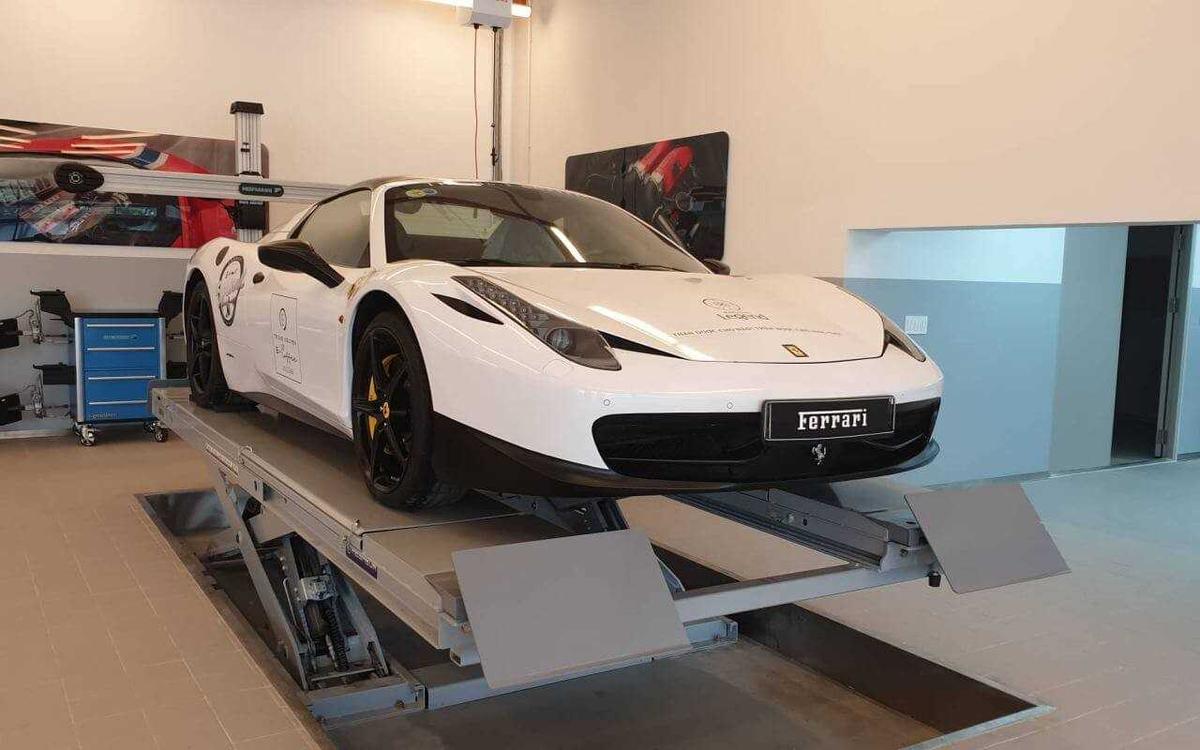 Ferrari 488