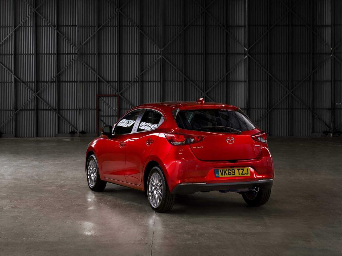 Porsche kỉ niệm 10 năm: Ra mắt Panamera 2020