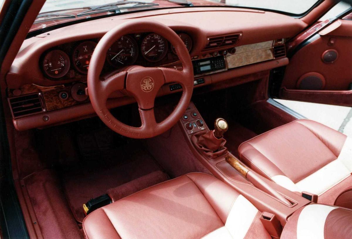 Chỉ dành riêng cho Hoàng thân Qatar, Porsche khoe bộ 7 chiếc 959 'siêu khủng' 