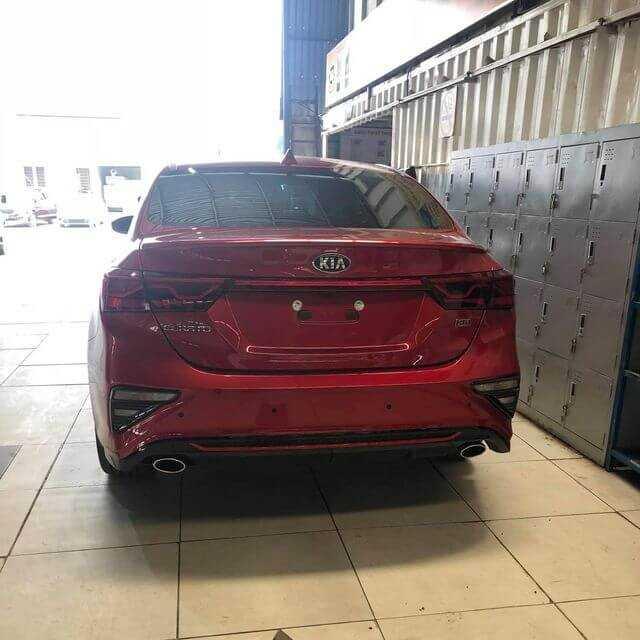  Kia Cerato bản nâng cấp đã có mặt tại đại lý