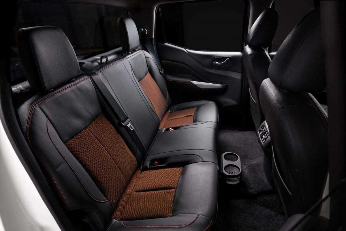 Nissan Navara Black Edition