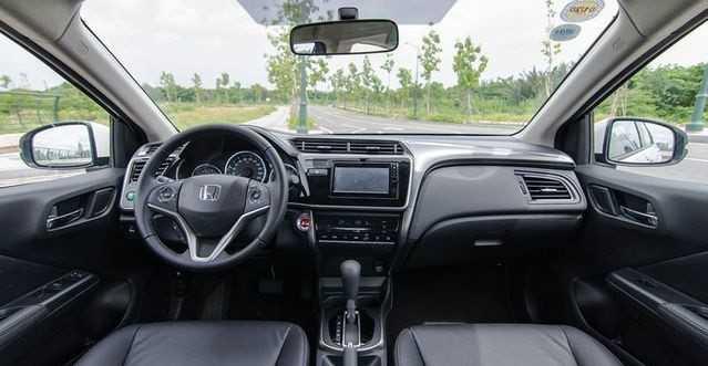Đặt lên bàn cân: Honda City 2019 và KIA Soluto 2019
