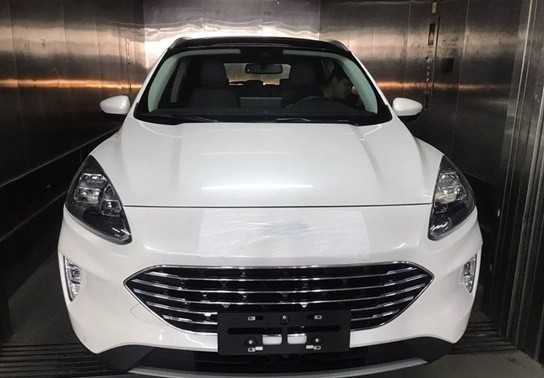 Lộ diện Ford Escape 2020 trước thềm triển lãm Ô tô Việt Nam 2019