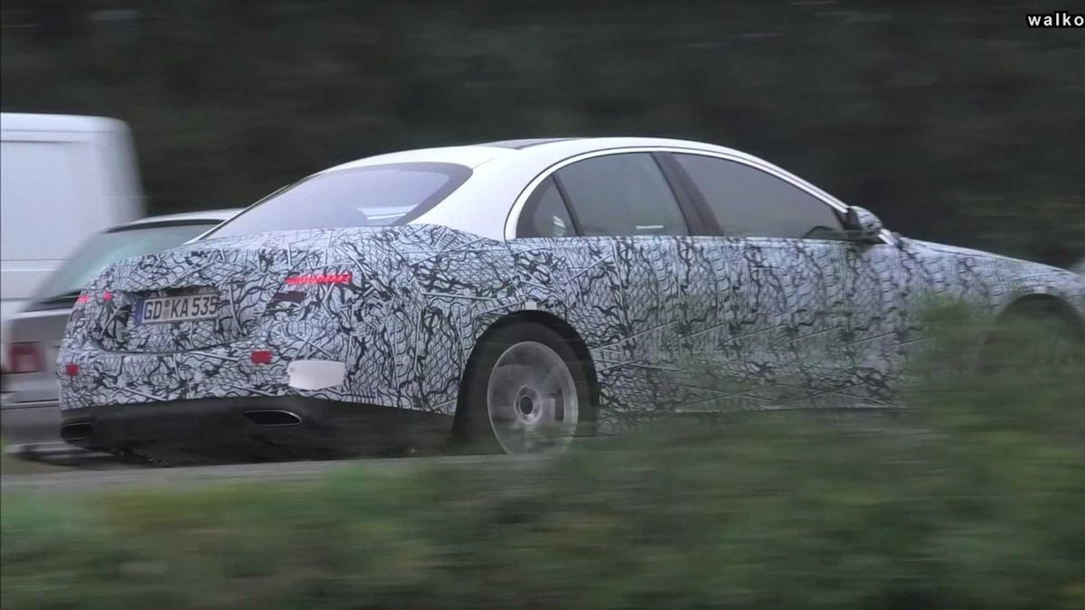 Lộ diện ảnh Mercedes-Benz S-Class chạy thử với trang bị mới