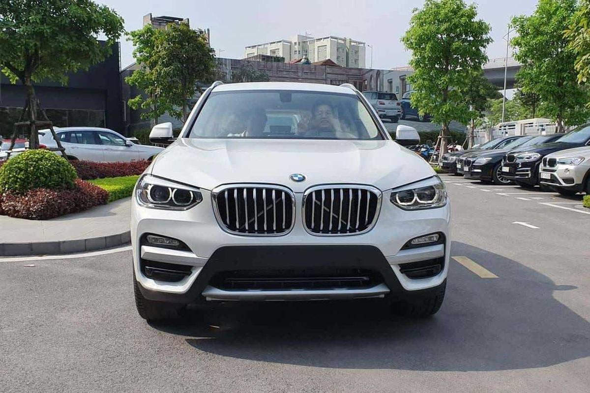 BMW X3 và X5 lần đầu giảm giá cả trăm triệu đồng, cạnh tranh Mercedes-Benz GLC và GLE?