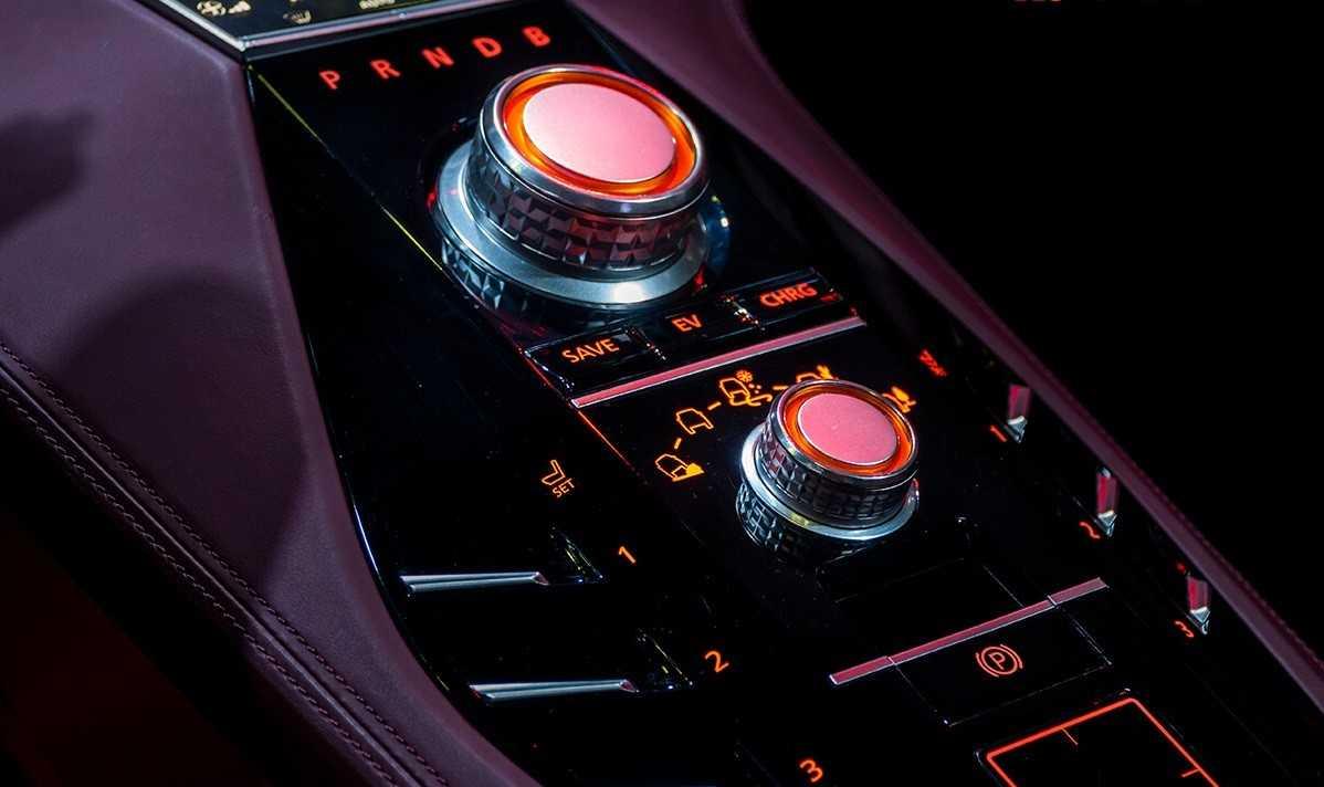 Mitsubishi GT-PHEV Concept