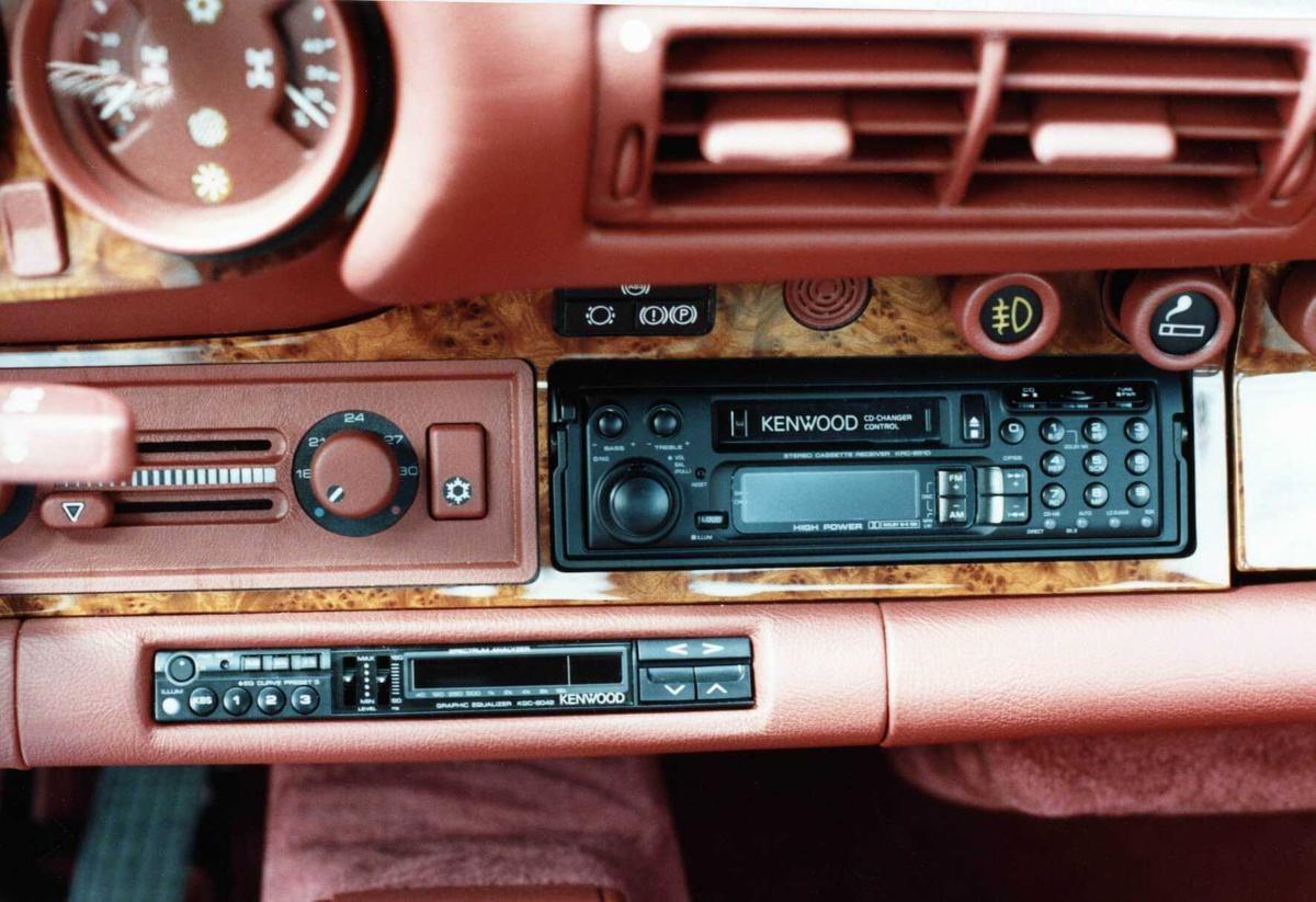 Chỉ dành riêng cho Hoàng thân Qatar, Porsche khoe bộ 7 chiếc 959 'siêu khủng' 