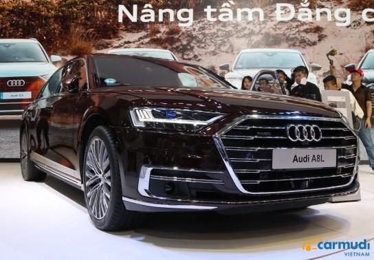 [VMS 2019] Audi A8L mới chính thức ra mắt cạnh tranh cùng Mercedes S450L tại VMS 2019