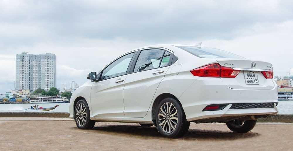 Đặt lên bàn cân: Honda City 2019 và KIA Soluto 2019