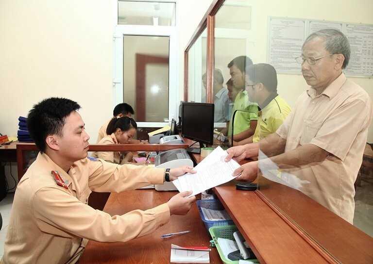 Thủ tục đăng ký biển số xe ô tô mới và ô tô cũ 2019