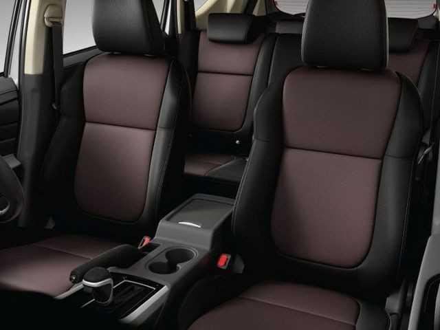 Ra mắt xe HOT Mitsubishi Xpander Cross có giá tương đương từ 442 triệu đồng