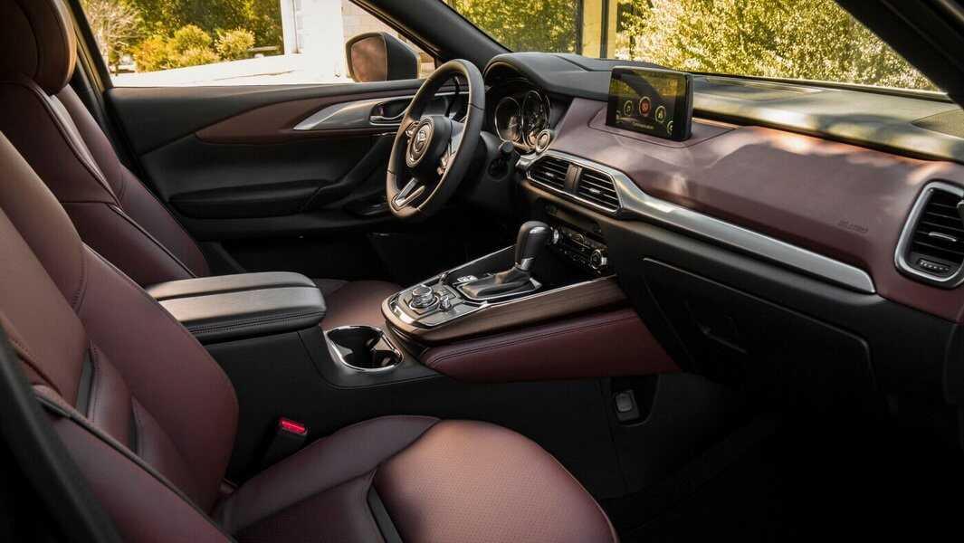 Loạt trang bị mới của Mazda CX-9 nâng giá khởi điểm xe lên 33.790 USD