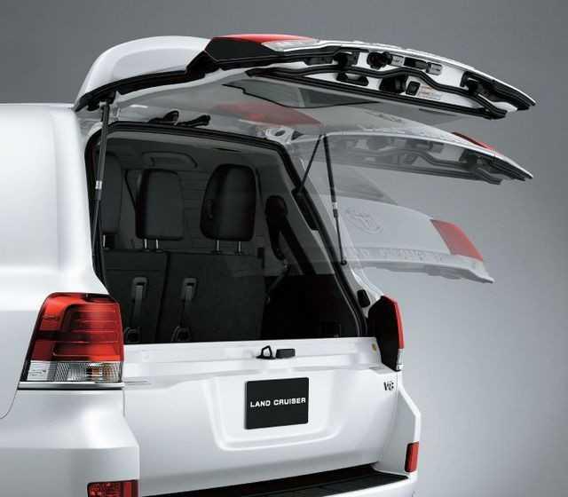 Toyota Land Cruiser 2020 ra mắt thị trường Việt với giá từ 4,03 tỷ đồng