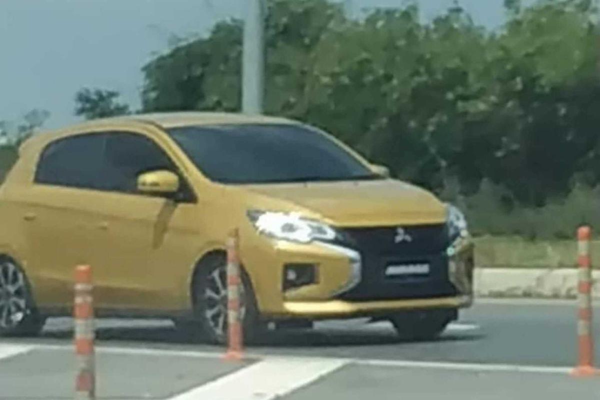 Lần đầu lộ diện Mitsubishi Mirage 2020 lăn bánh trên đường