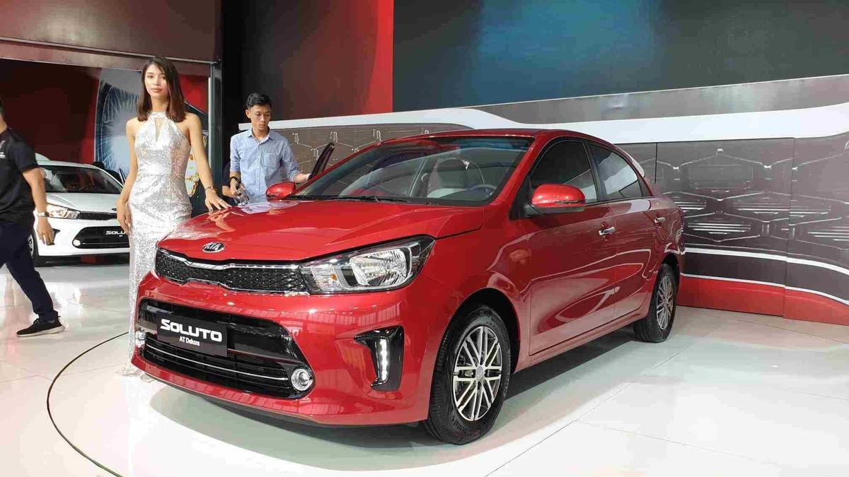 Cận cảnh Kia Soluto tại Việt Nam có giá từ 399 triệu đồng