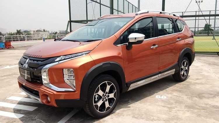 Ra mắt xe HOT Mitsubishi Xpander Cross có giá tương đương từ 442 triệu đồng