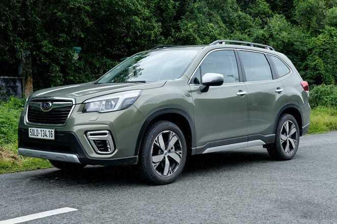 Subaru Forester nhập khẩu với giá giảm sâu cạnh tranh Honda CR-V