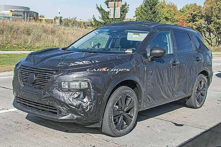 X-Trail thế hệ mới trên đường thử.