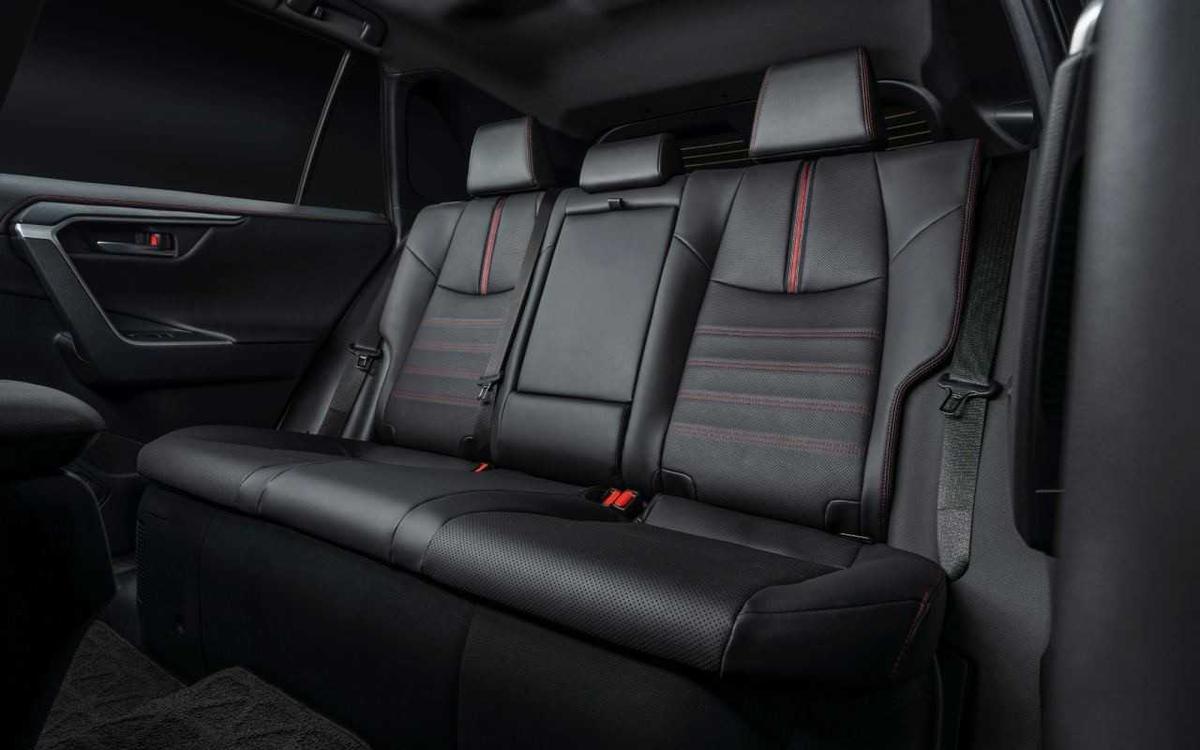 Nội thất xe Toyota RAV4 Prime 2020