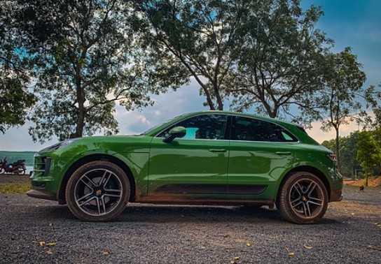 Chiêm ngưỡng Porsche Macan màu độc giá 4,28 tỷ đồng