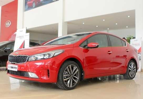 Giá xe ô tô KIA tháng 12/2019: Kia Morning tiếp tục giảm giá