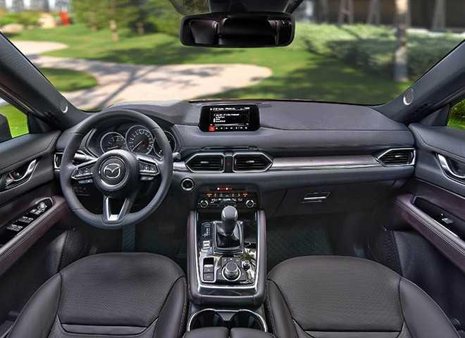 Tại Việt Nam, Mazda CX-8 được ra mắt hồi cuối tháng 06/2019.