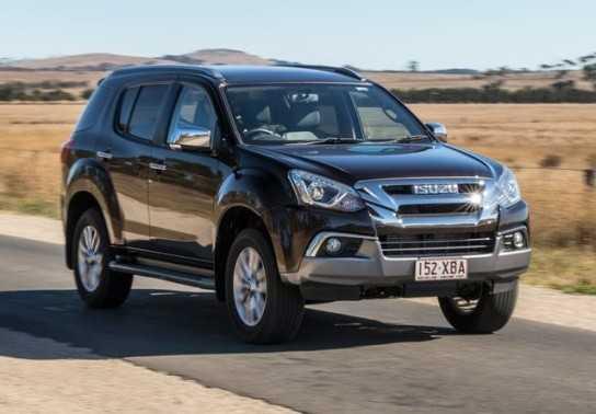 Top 5 xe ôtô "ế ẩm" nhất trong tháng 11 ở Việt Nam