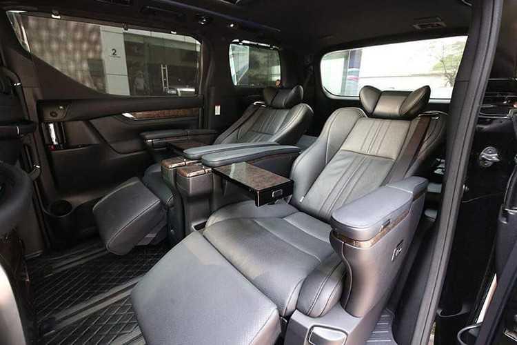 ghế ngồi Toyota Alphard