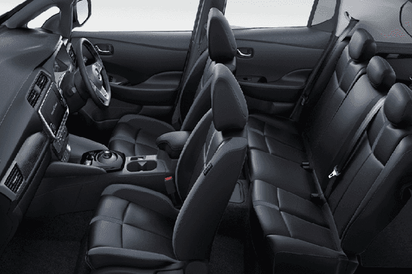 Nội thất xe Nissan Leaf 2020