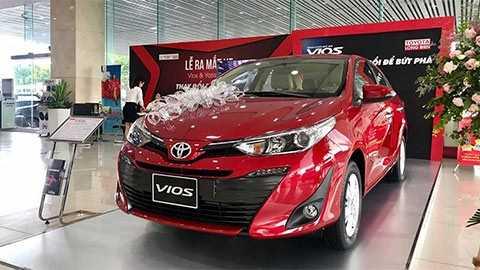 Toyota Vios tiếp tục giảm giá mạnh