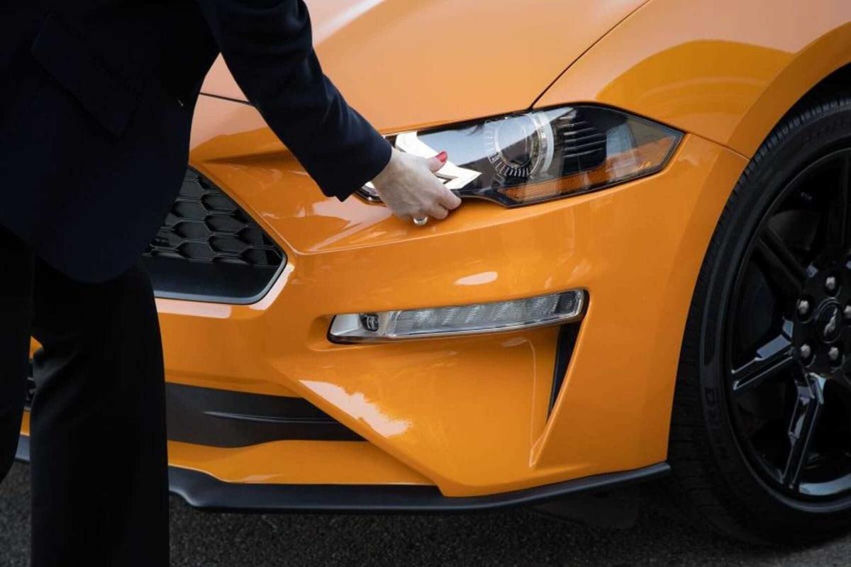 Ford và McDonald chế tạo linh kiện ô tô làm từ cà phê