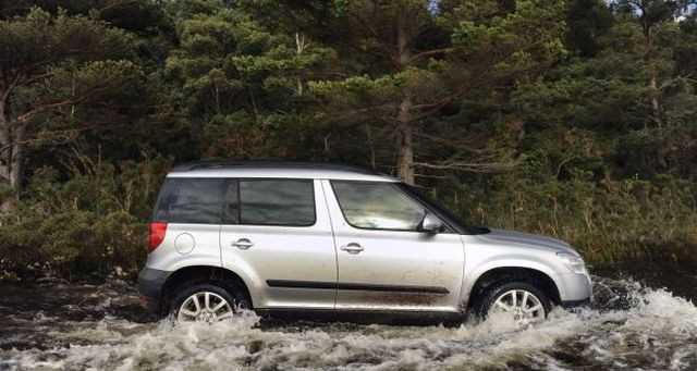 bán tải Toyota HiLux