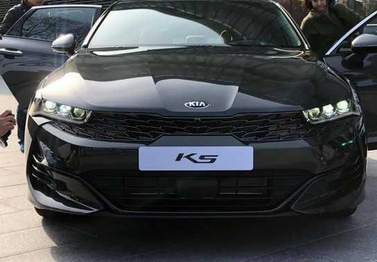KIA Optima 2020 “cháy hàng” ngay sau khi ra mắt với mức giá siêu hấp dẫn