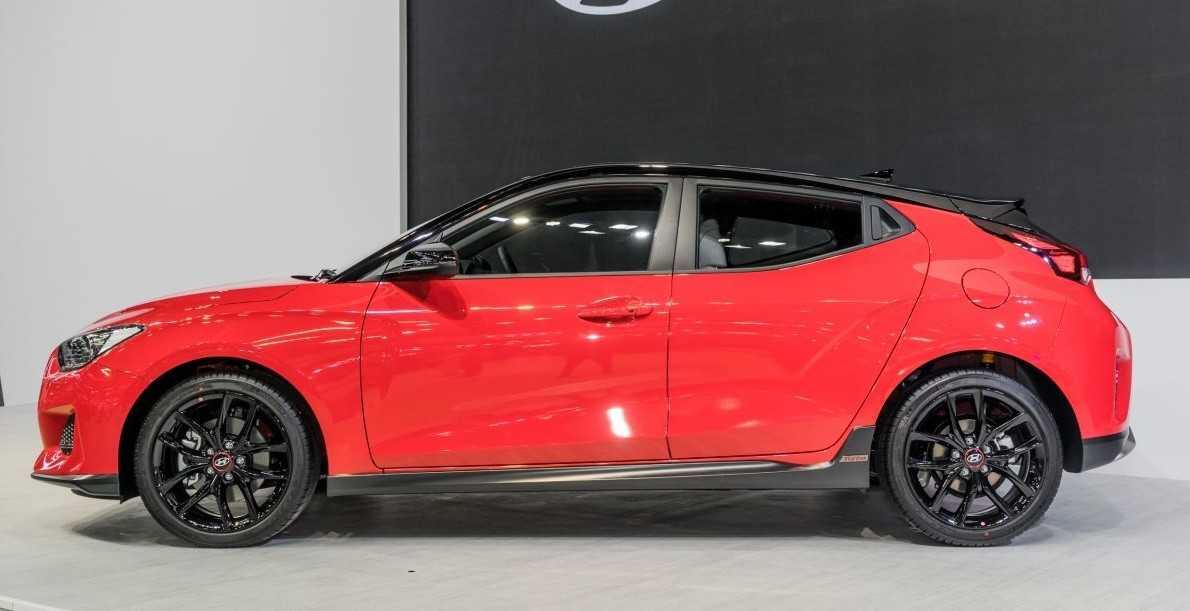 hông xe Hyundai Veloster