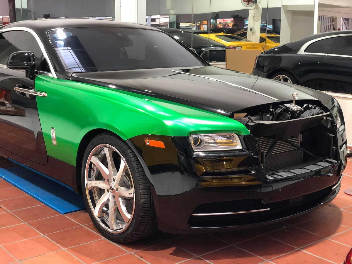 Rolls-Royce Wraith của đại gia Bạc Liêu đổi màu sơn cực độc để chơi Tết
