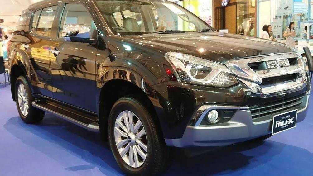 Isuzu Mu-X giảm giá kỷ lục, gần 300 triệu đồng