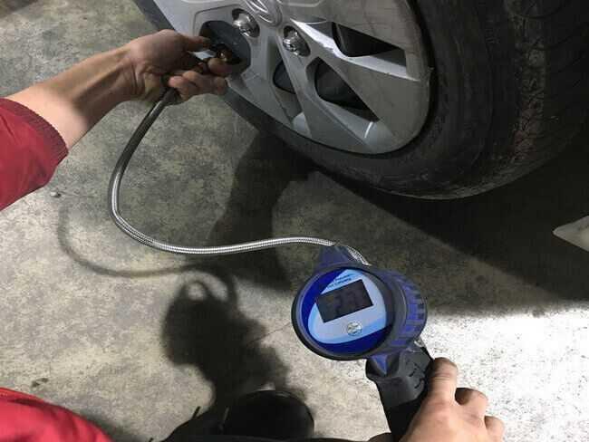 Sự nguy hiểm tiềm ẩn của lốp xe non hơi