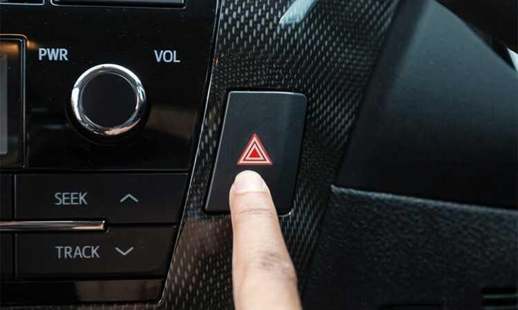 đèn cảnh báo nguy hiểm