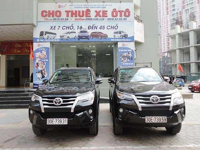 Cận Tết Nguyên đán 2020, dịch vụ thuê xe ô tô tự lái "cháy" hàng