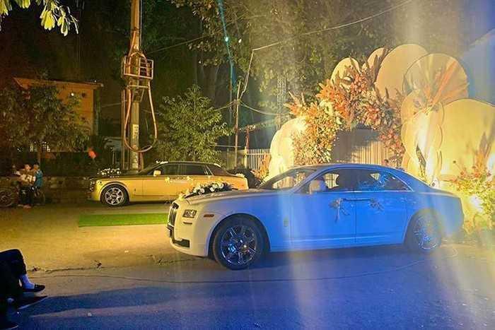 thân xe Rolls-Royce Ghost