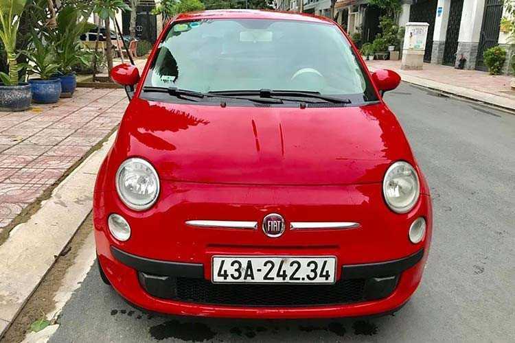 đầu xe Fiat 500 2009
