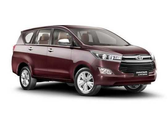 Toyota Innova Crysta vừa ra mắt đã gần hết sạch