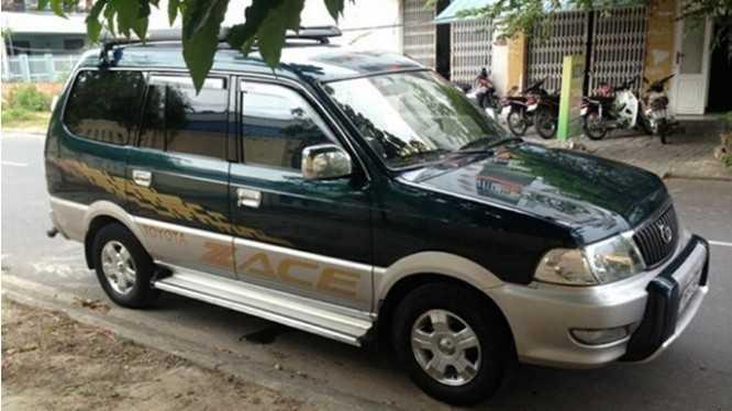 'Xe cổ' Toyota Zace giữ giá một cách kỳ lạ