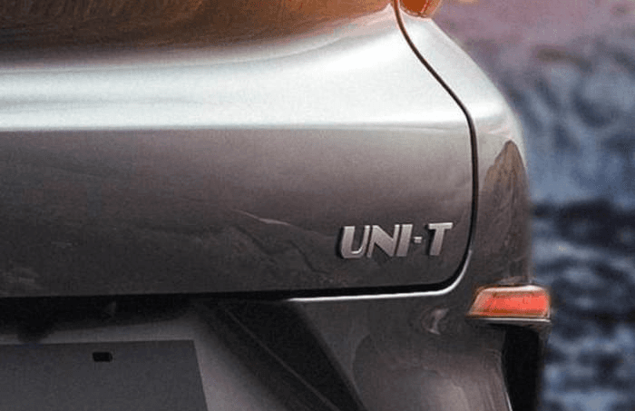 Ngoại thất xe UNI T từ Trung Quốc