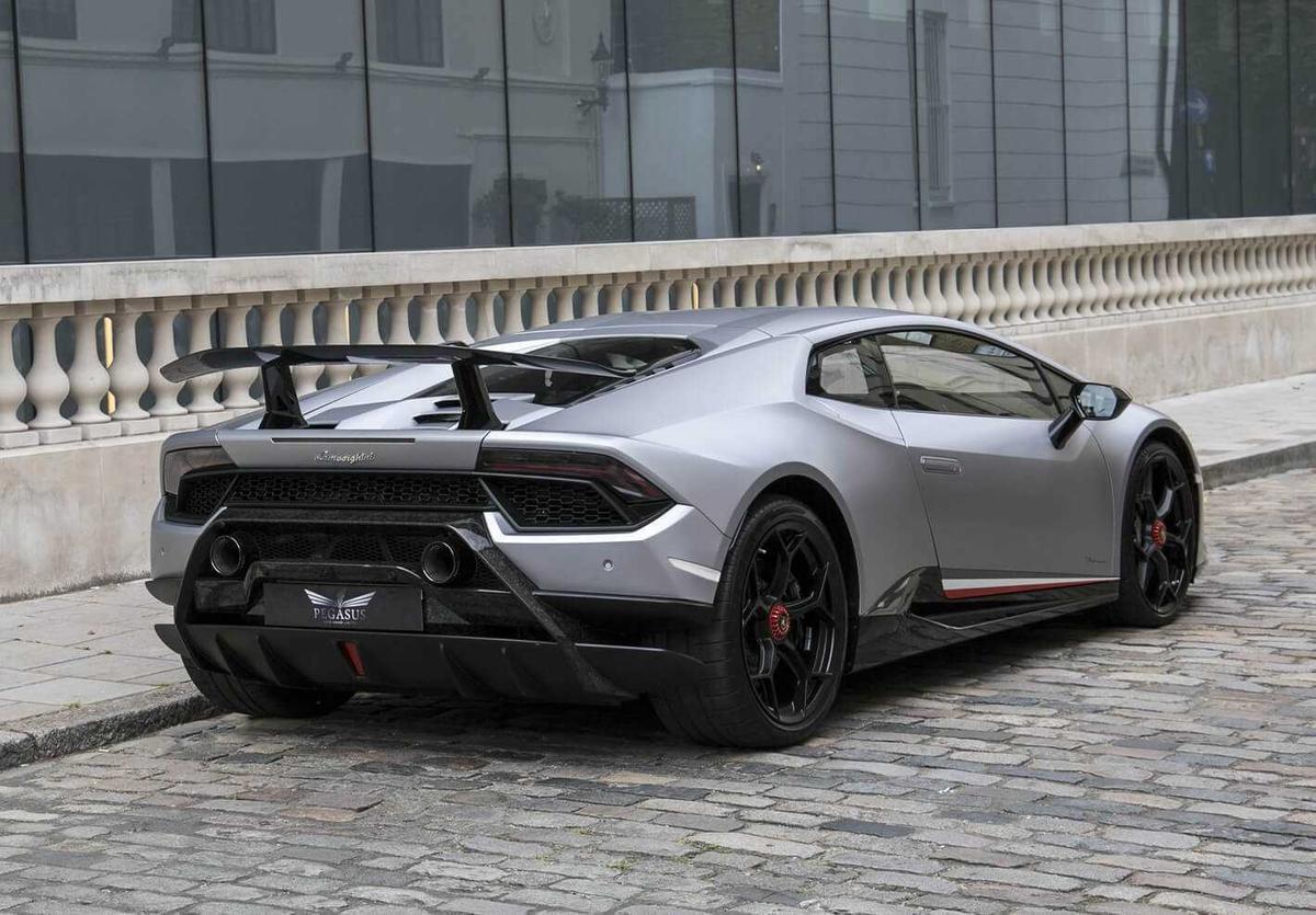 Lamborghini Huracan Performante