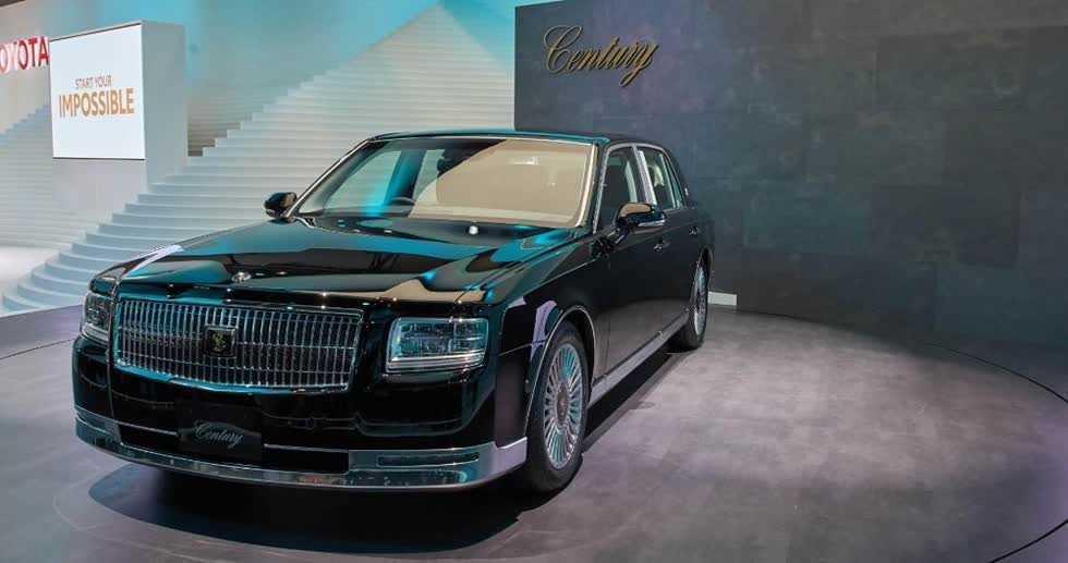 xe ô tô Toyota Century